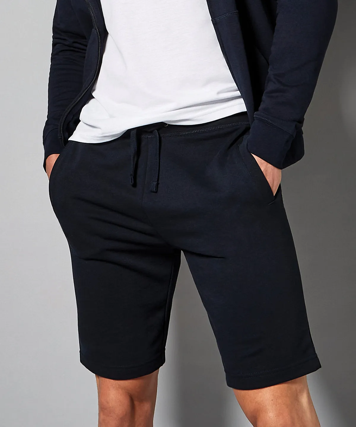 Black - Sweat shorts (slim fit)