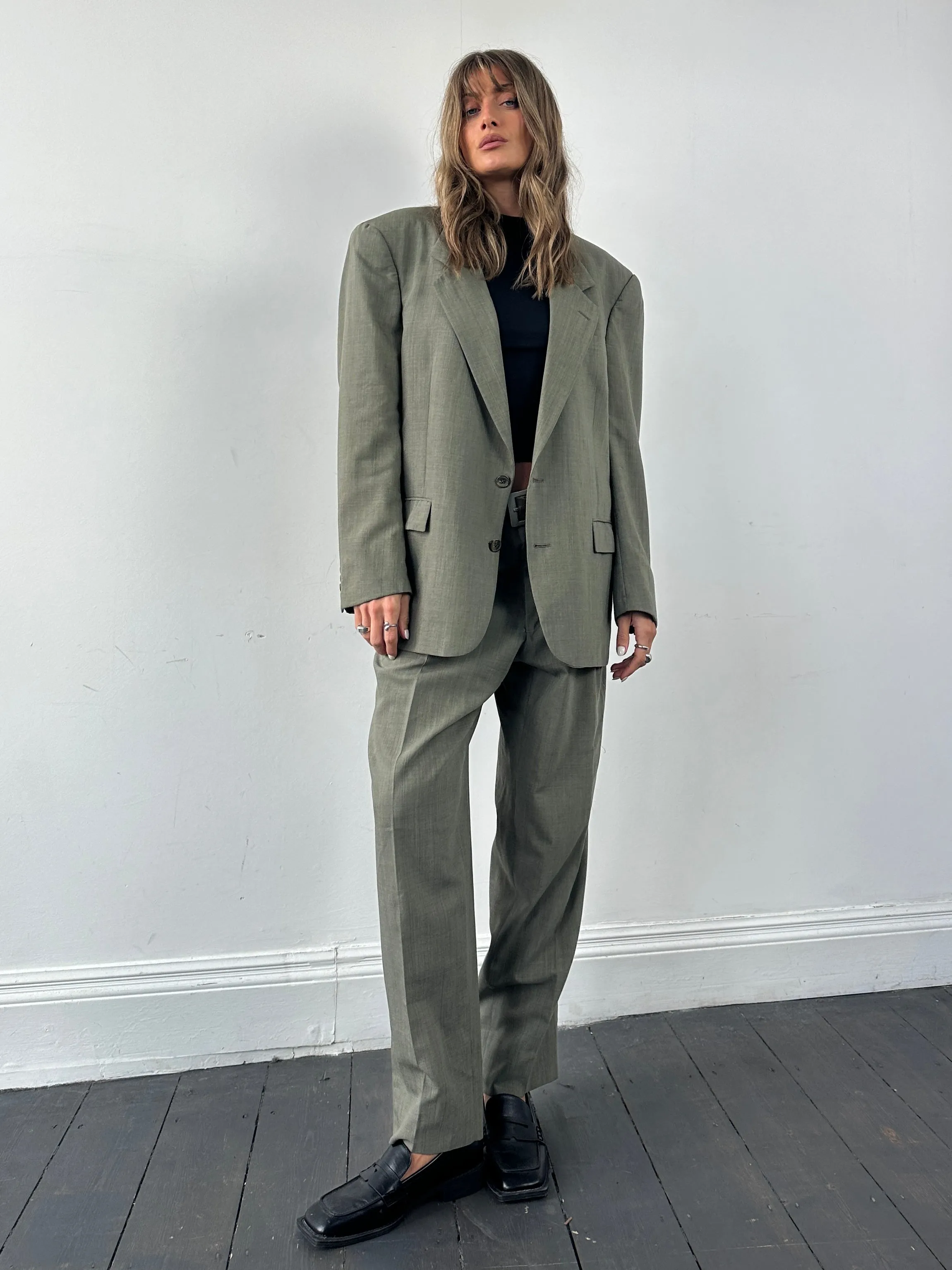 Christian Dior Pure Virgin Wool Single Breasted Suit - 42R/W32