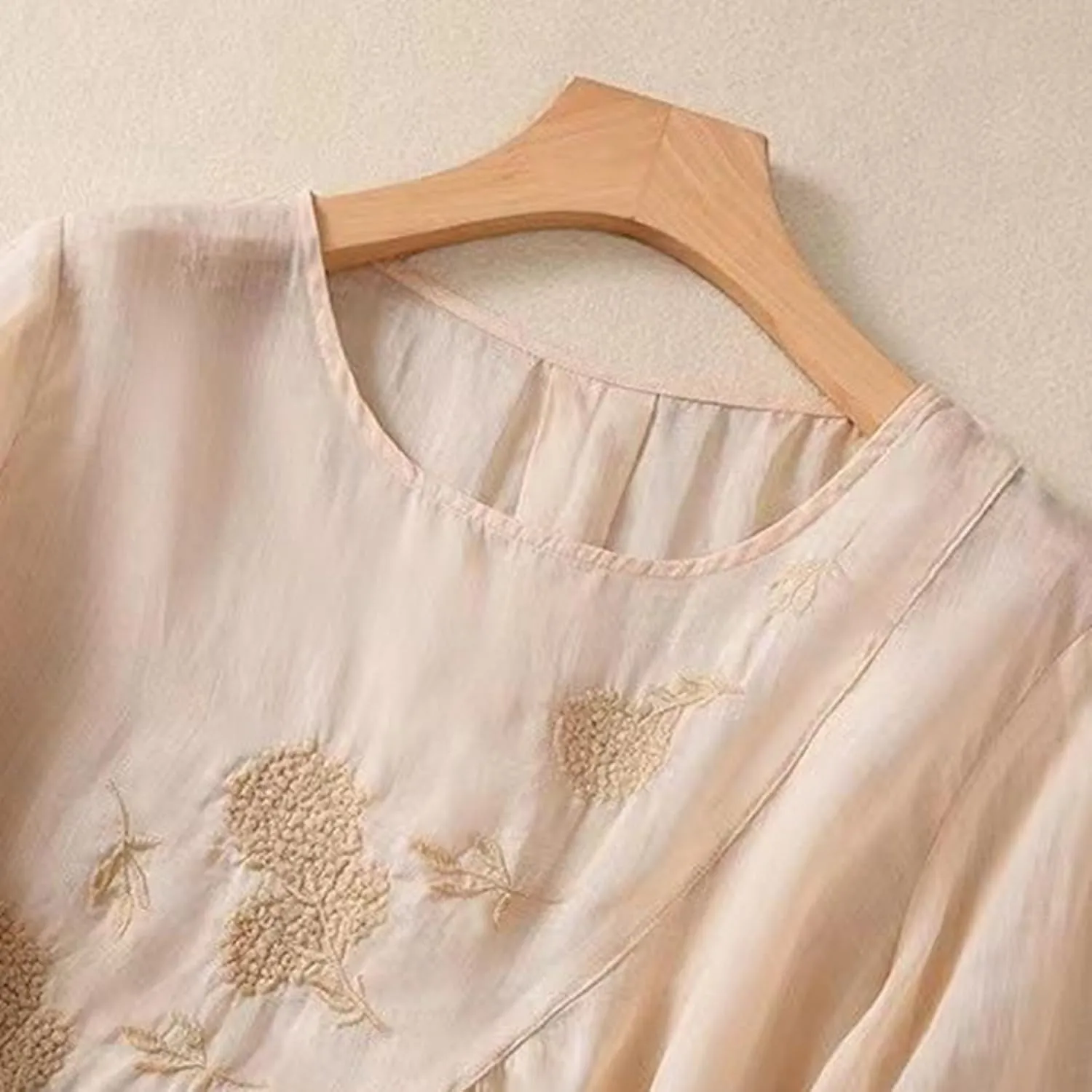 Womens Summer Tops 3/4 Sleeve Crewneck Tunic Tops Dressy Casual Blouses Loose Fit Flowy Embroidered Bohemian Tshirt